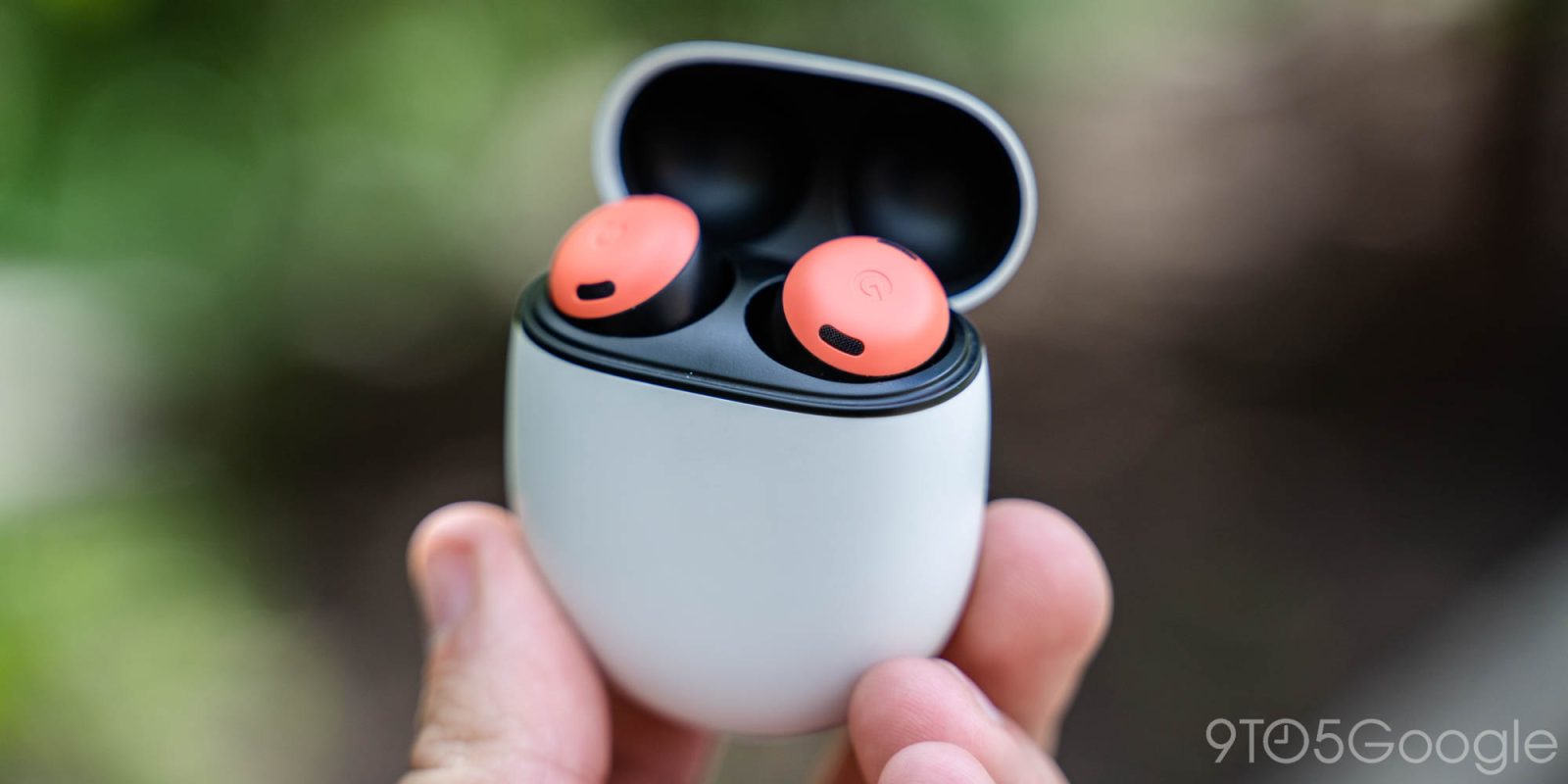 https://9to5google.com/wp-content/uploads/sites/4/2023/04/pixel-buds-pro-orange-1.jpg?quality=82&strip=all&w=1600